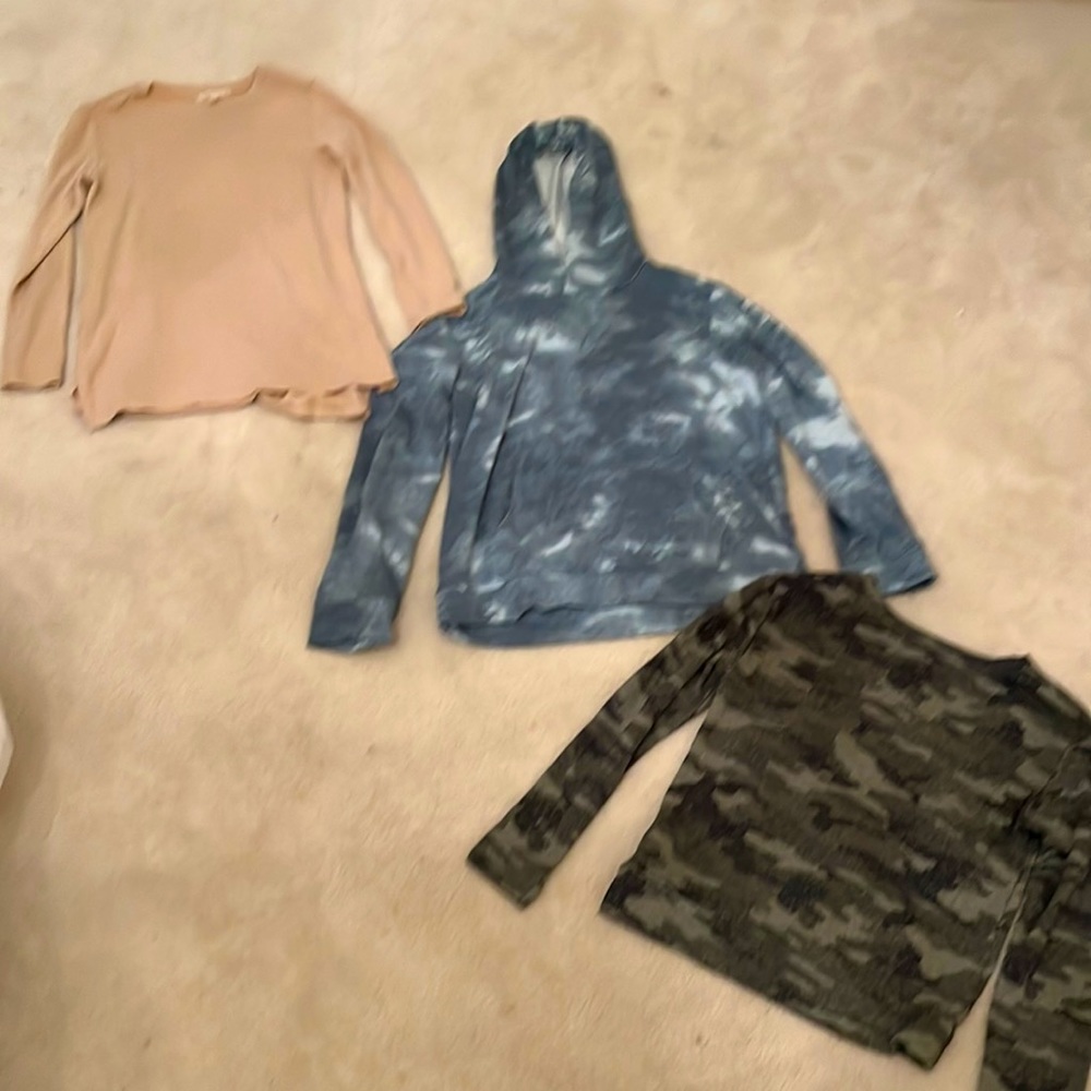 3 sweater set: